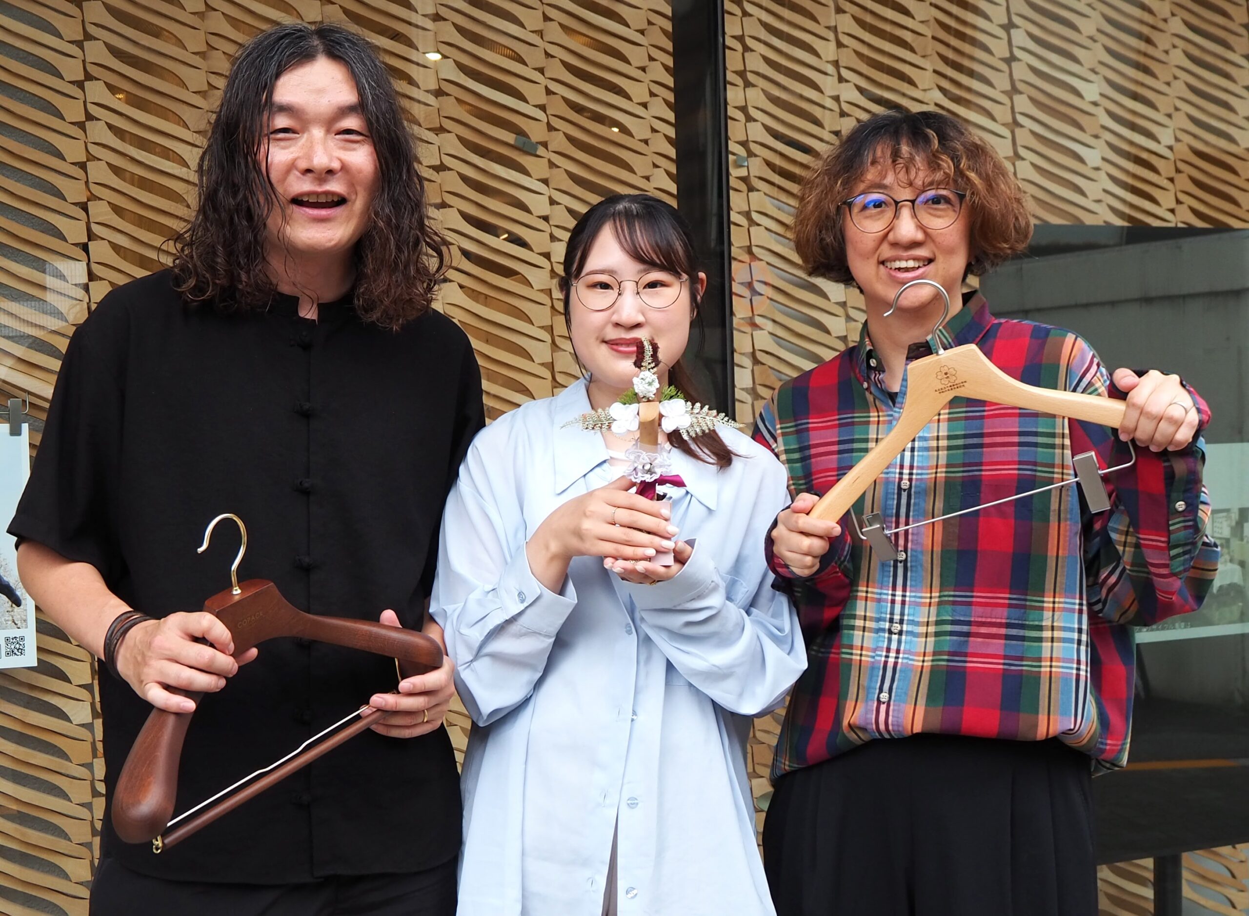 日本コパック「木製ハンガー」｜FSC応援プロジェクト
